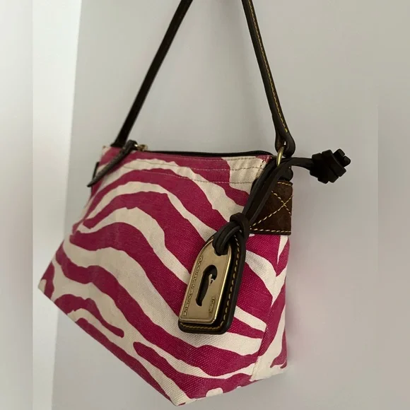 Dooney & Bourke Washed Cotton Canvas w/Leather Trim Small Handbag - sample - Picture 3 of 16